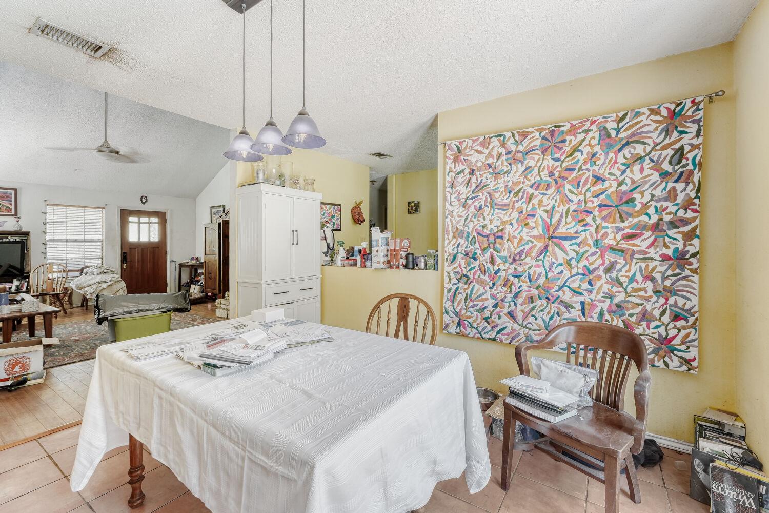 6901 Raccoon Run, Austin, TX 78736