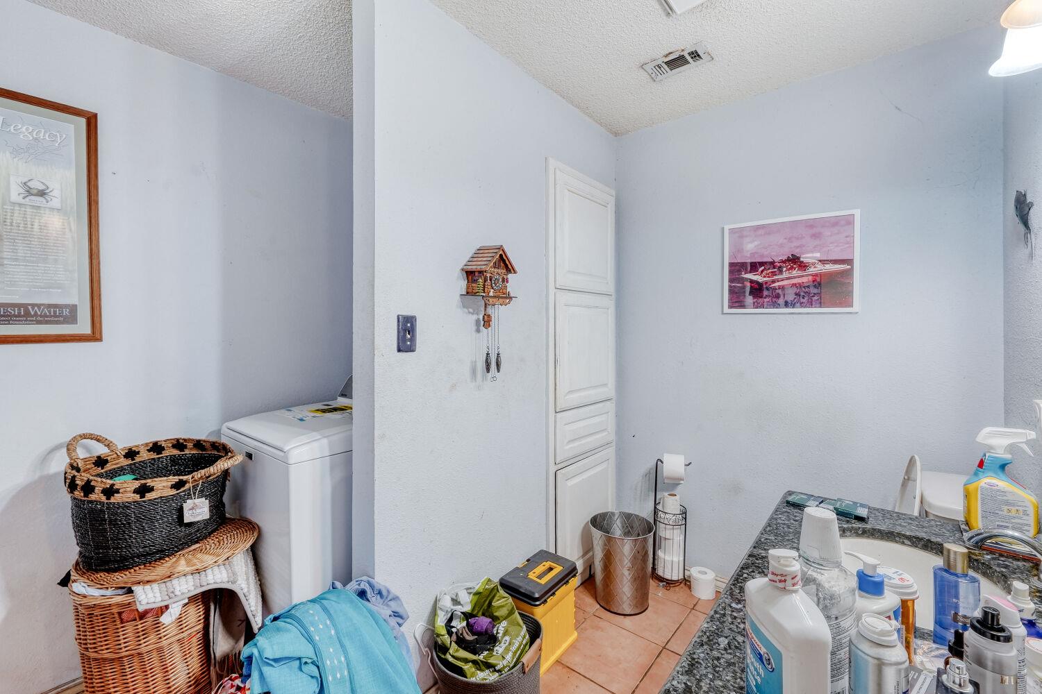 6901 Raccoon Run, Austin, TX 78736