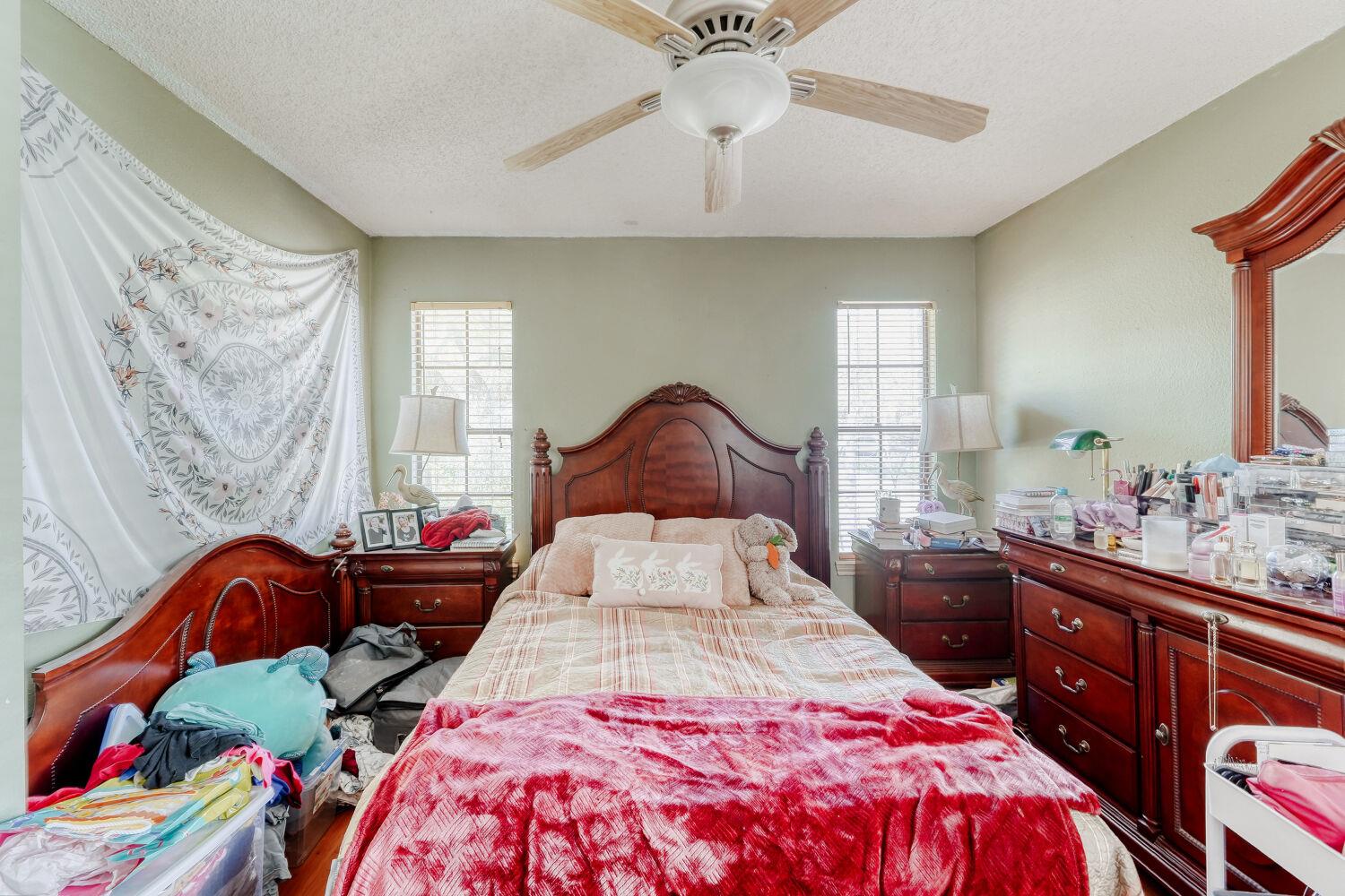 6901 Raccoon Run, Austin, TX 78736