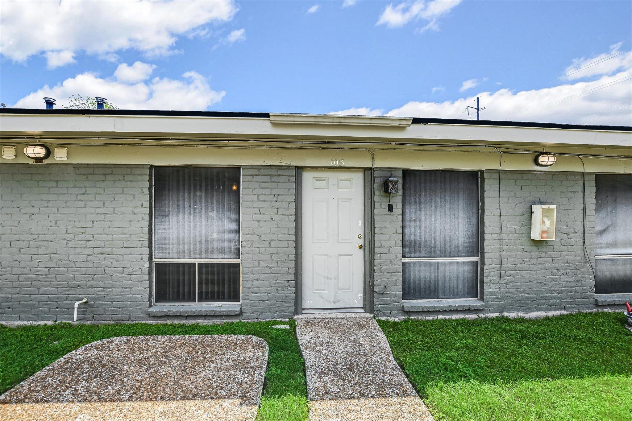 612 W 51st St # 103, Austin, TX 78751