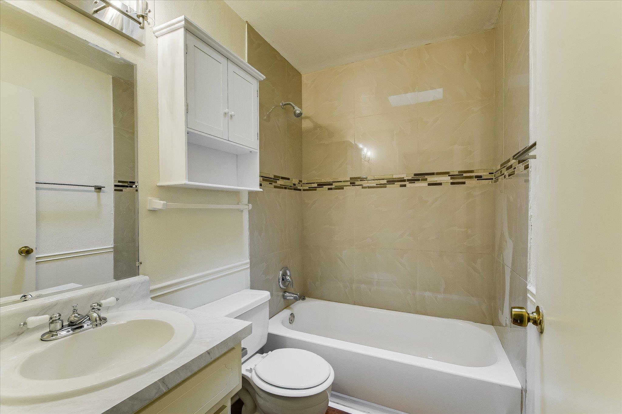 612 W 51st St # 103, Austin, TX 78751