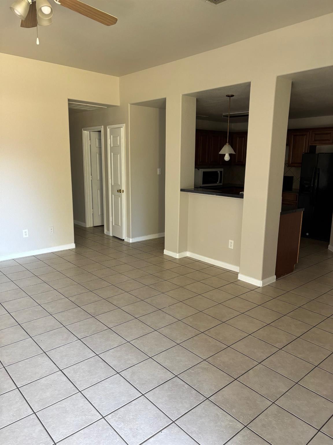 1410 Bergin Ct # B, Georgetown, TX 78626