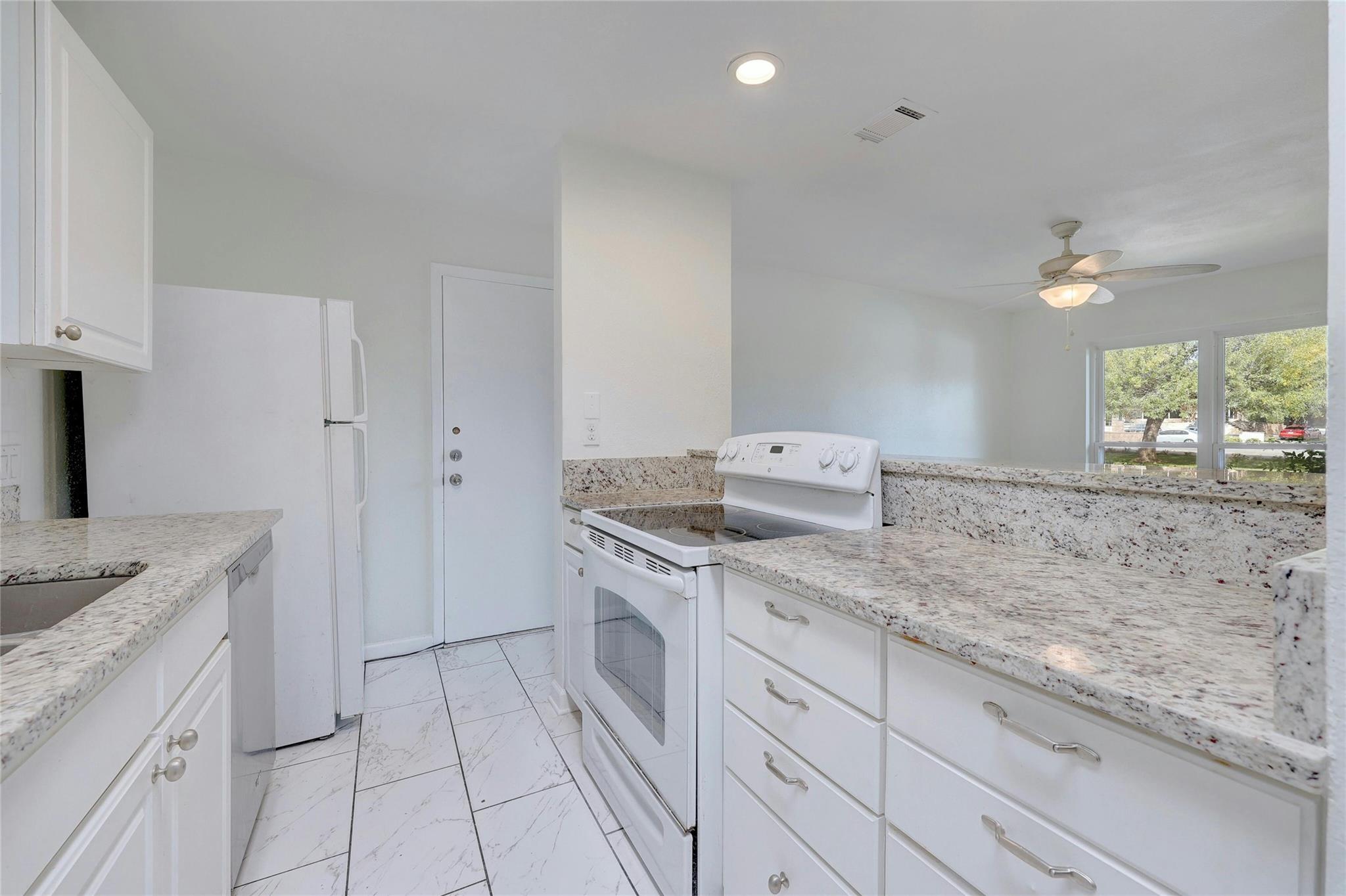 8835 Tallwood Dr, Austin, TX 78759