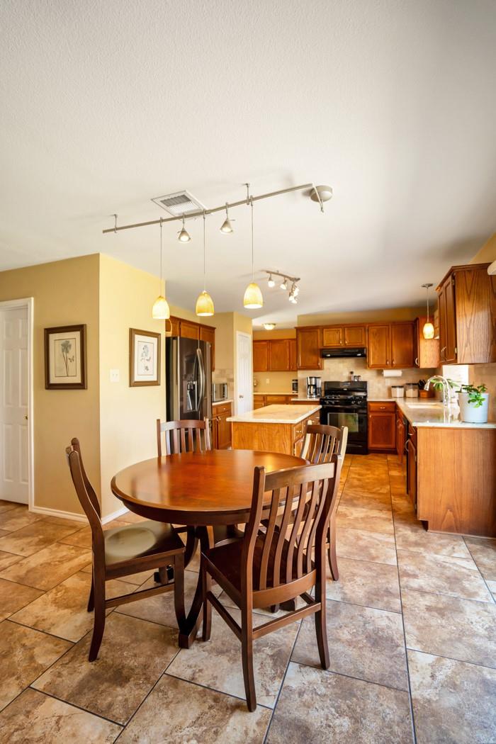 412 Derby Ln, Georgetown, TX 78626