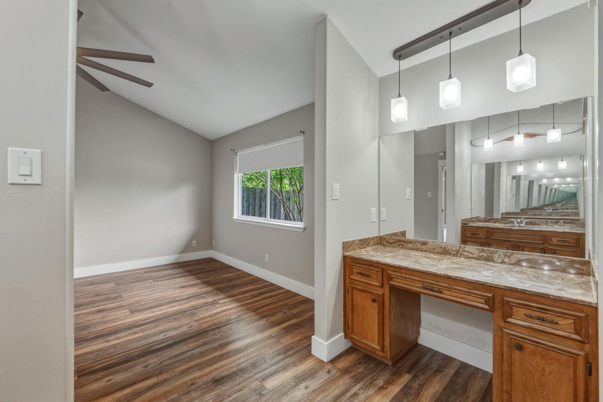 3910 Stoney Hl, Round Rock, TX 78681