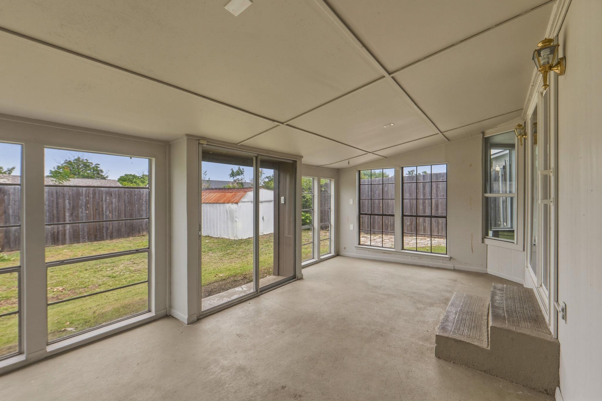 3910 Stoney Hl, Round Rock, TX 78681