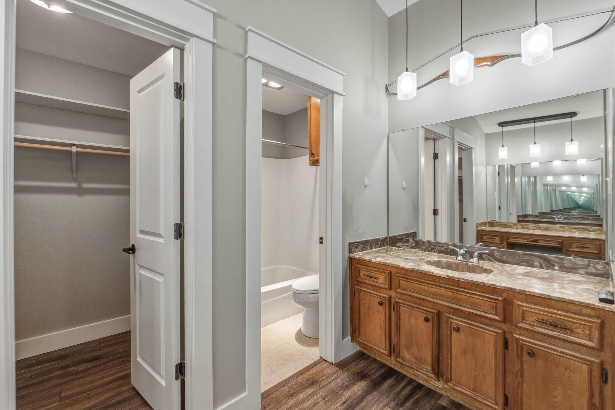 3910 Stoney Hl, Round Rock, TX 78681