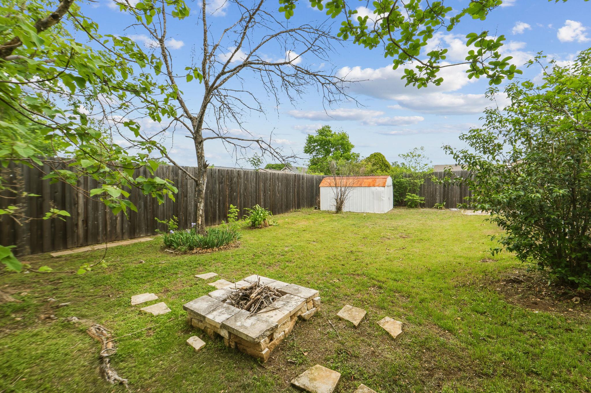 3910 Stoney Hl, Round Rock, TX 78681