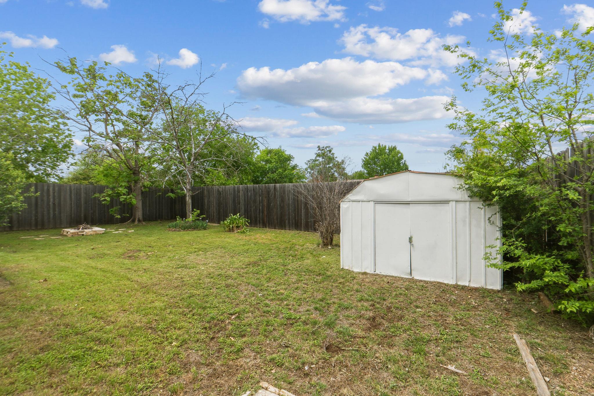 3910 Stoney Hl, Round Rock, TX 78681