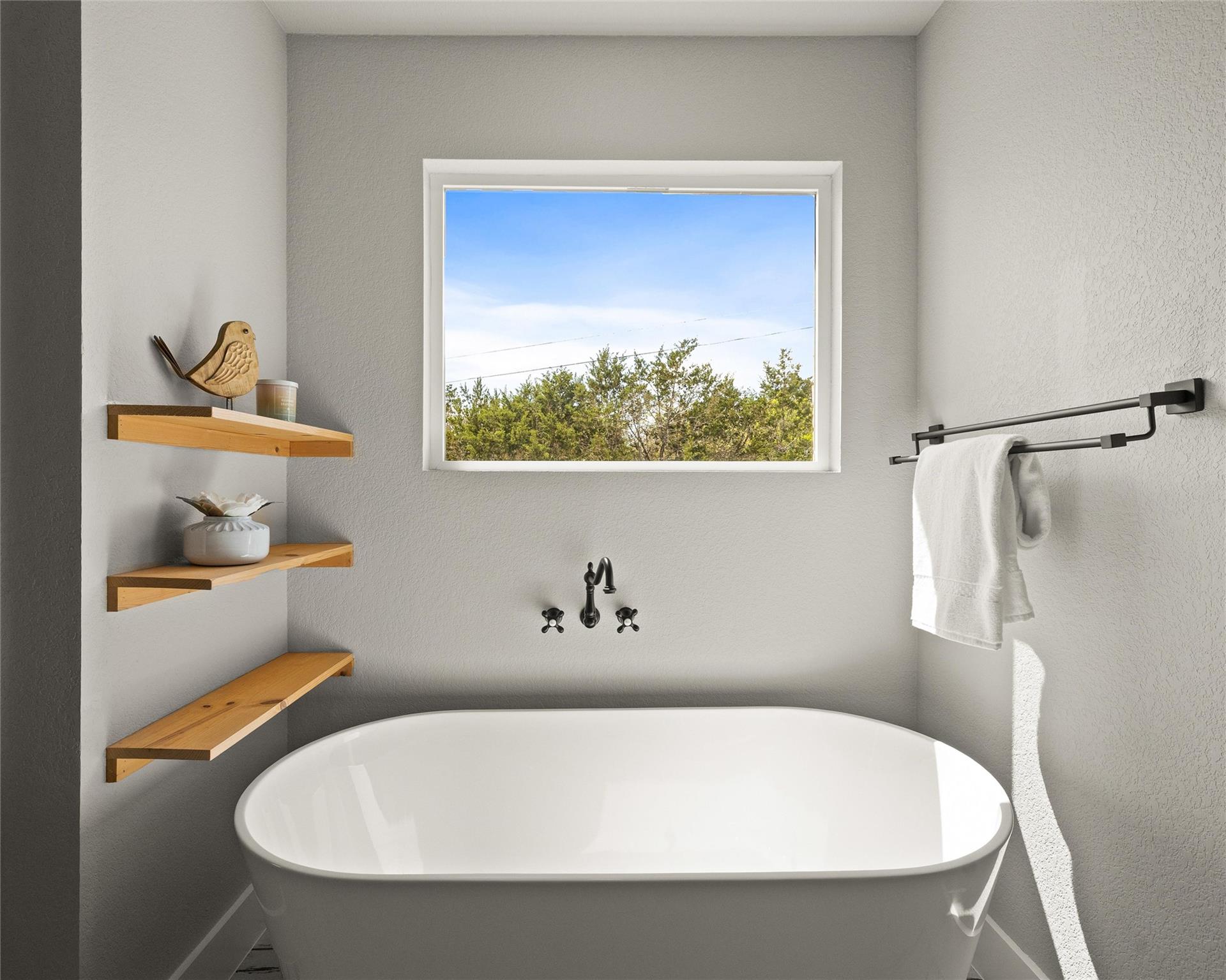 801 Butler Ranch Rd, Dripping Springs, TX 78620