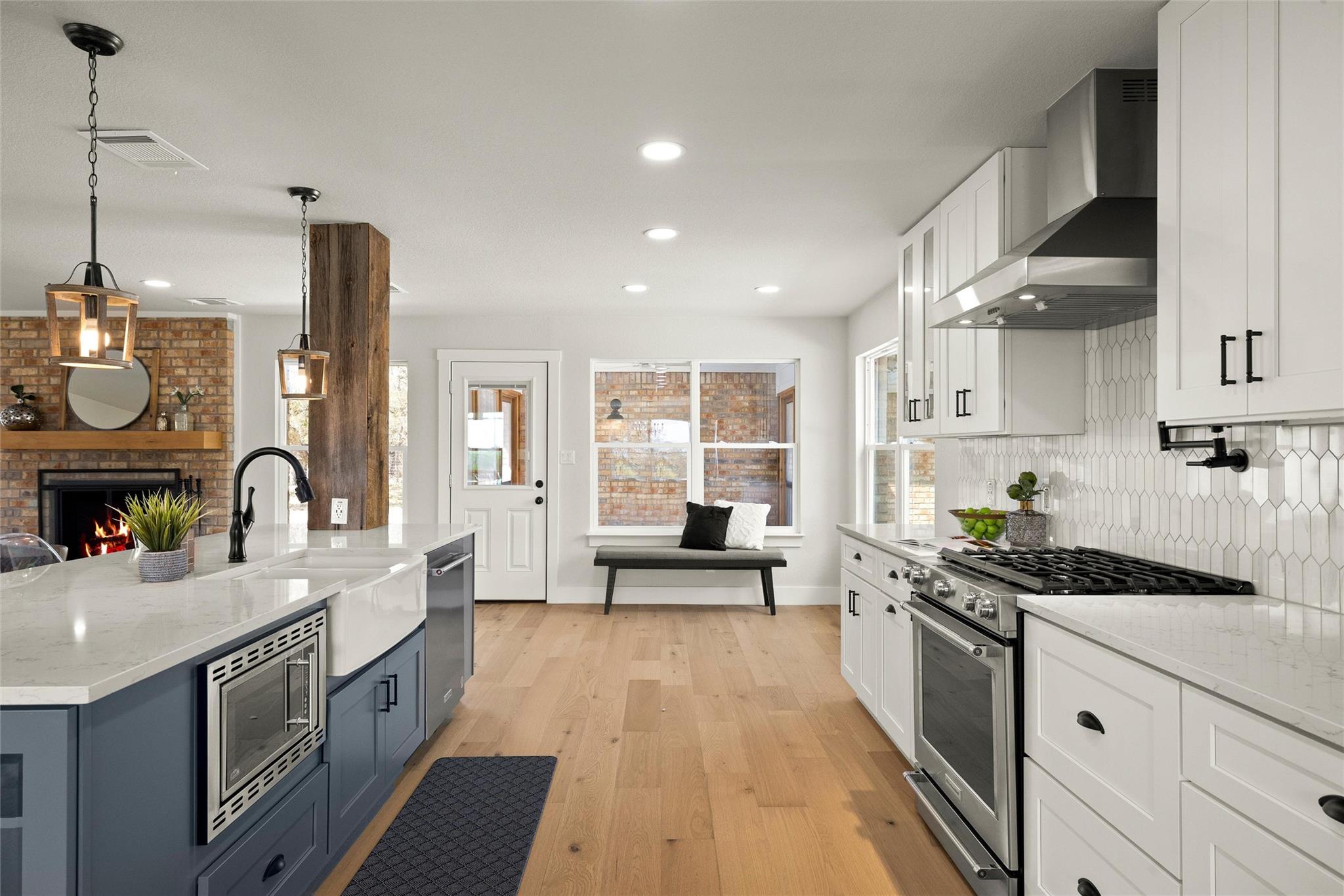 801 Butler Ranch Rd, Dripping Springs, TX 78620