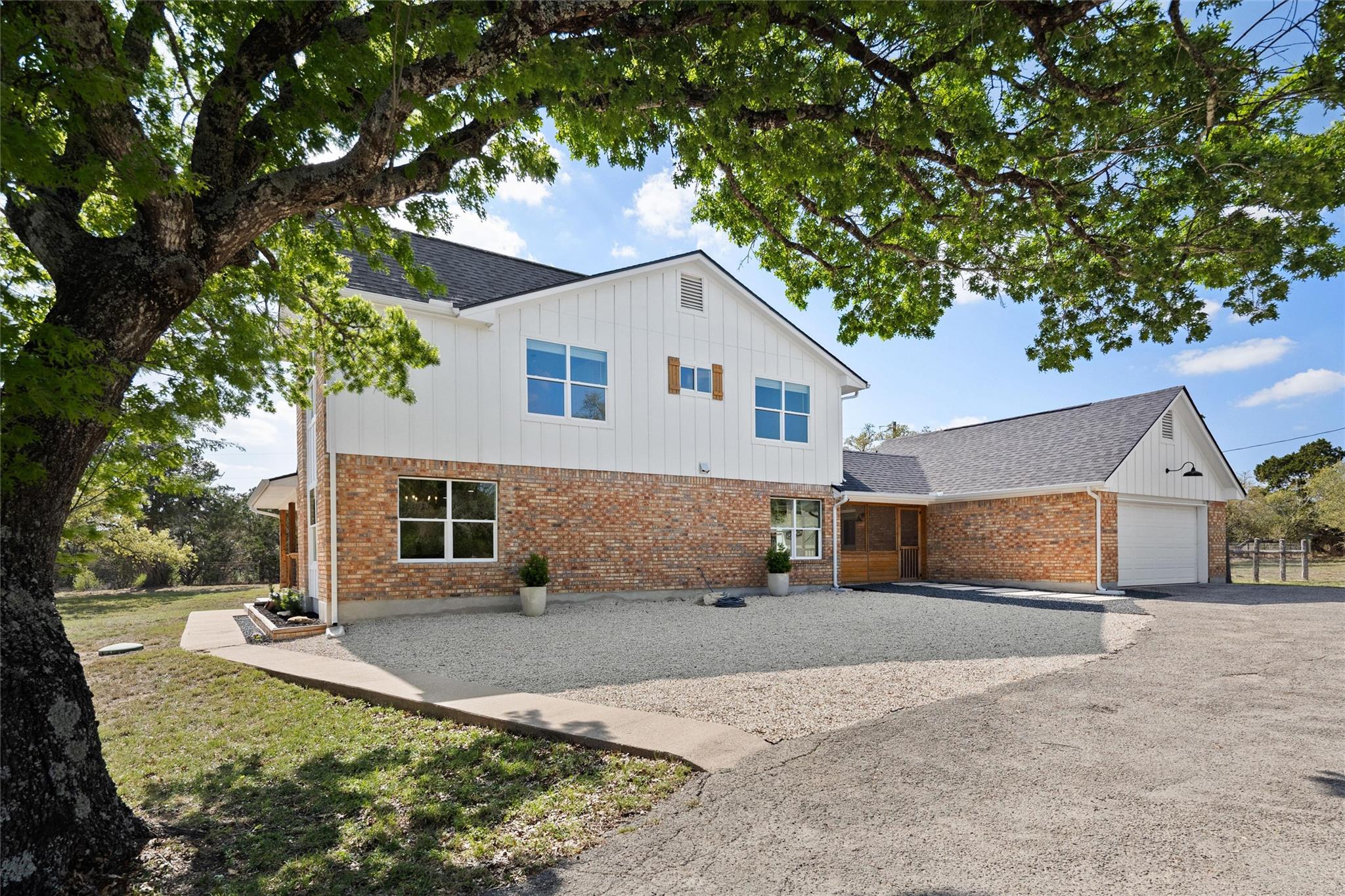 801 Butler Ranch Rd, Dripping Springs, TX 78620