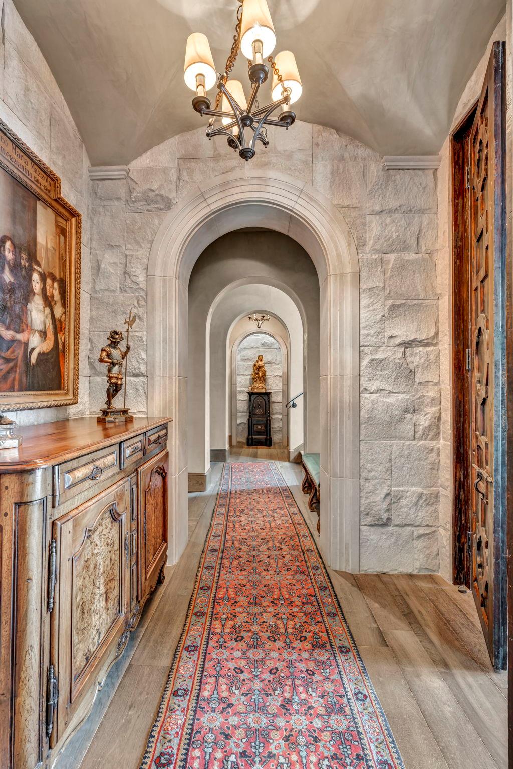 419 Lighthouse Dr, Horseshoe Bay, TX 78657