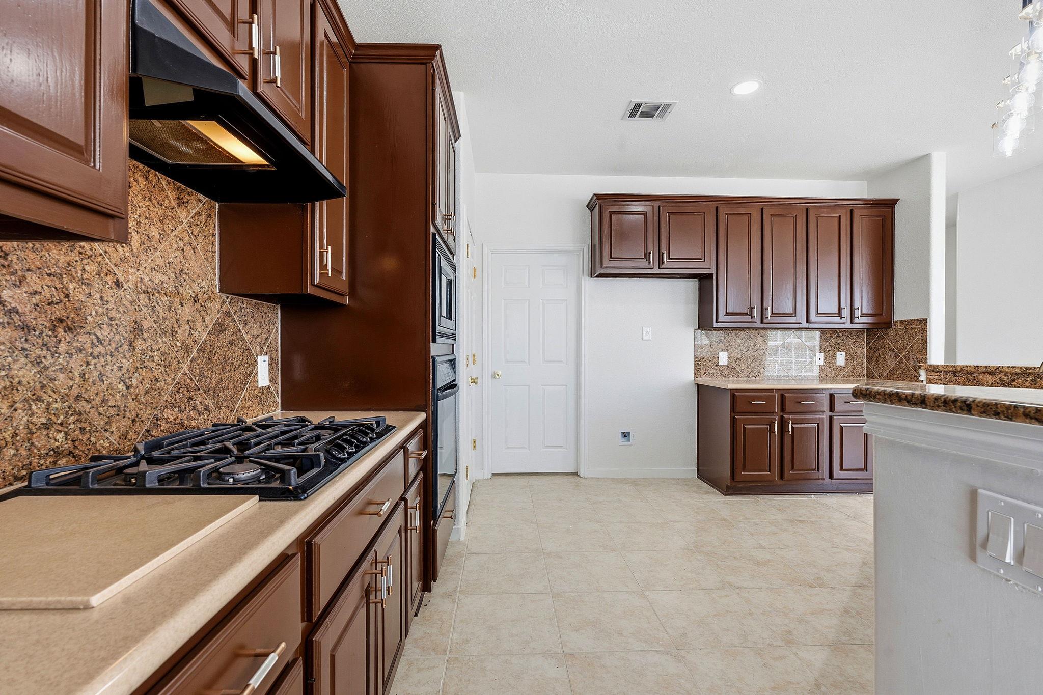 901 Ambrose Dr, Pflugerville, TX 78660