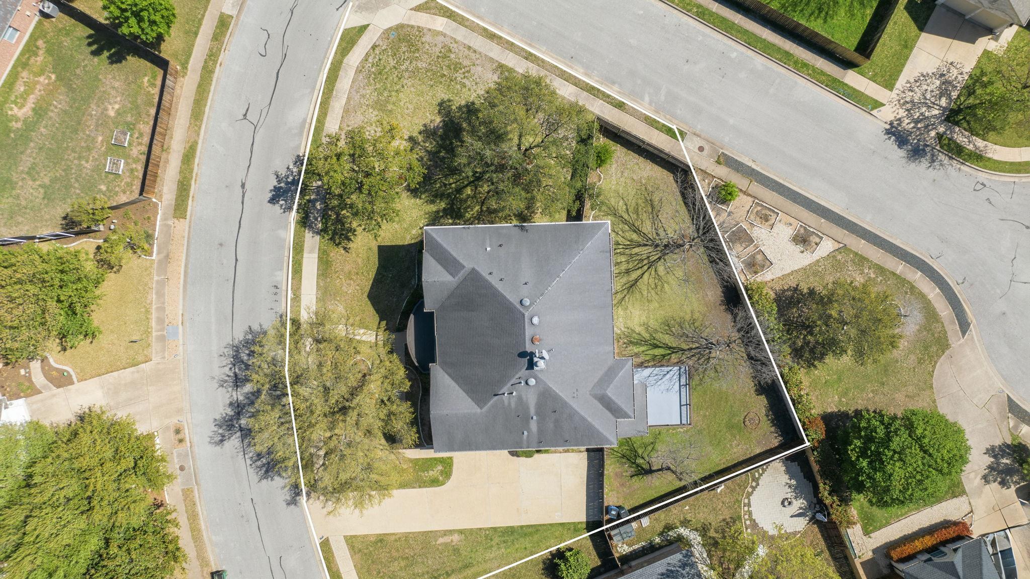 901 Ambrose Dr, Pflugerville, TX 78660