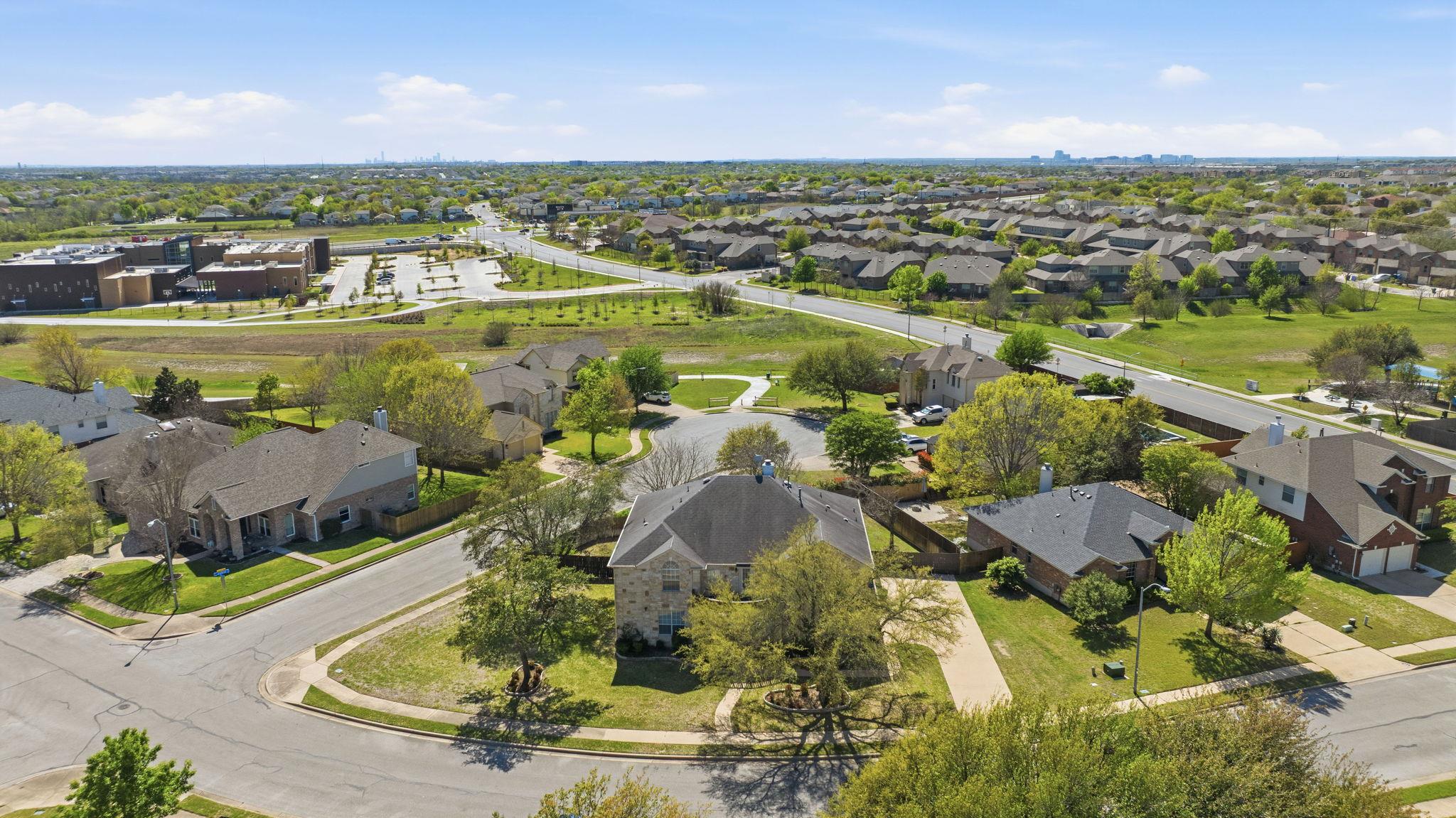 901 Ambrose Dr, Pflugerville, TX 78660