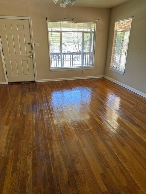 802 Magnolia Ln, Cottonwood Shores, TX 78657