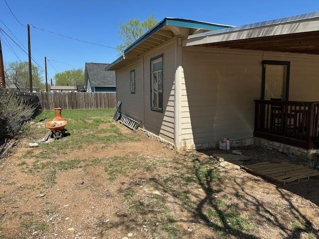 802 Magnolia Ln, Cottonwood Shores, TX 78657