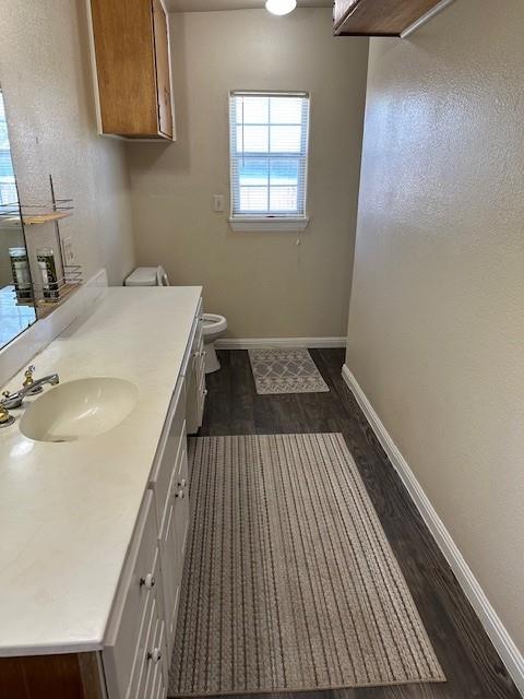 802 Magnolia Ln, Cottonwood Shores, TX 78657