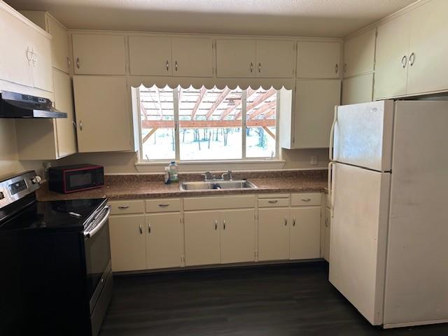 802 Magnolia Ln, Cottonwood Shores, TX 78657