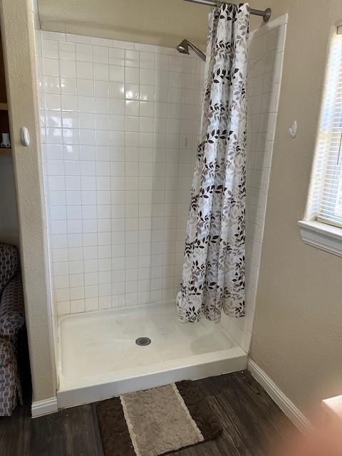 802 Magnolia Ln, Cottonwood Shores, TX 78657