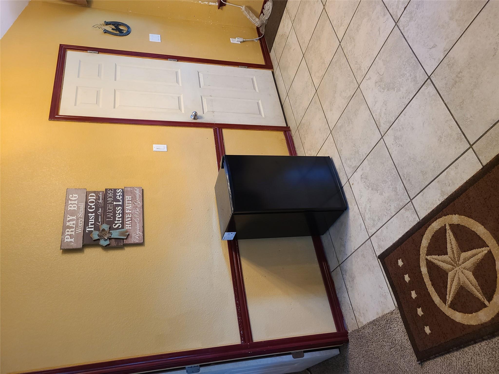 2465 County Road 314, Rockdale, TX 76567