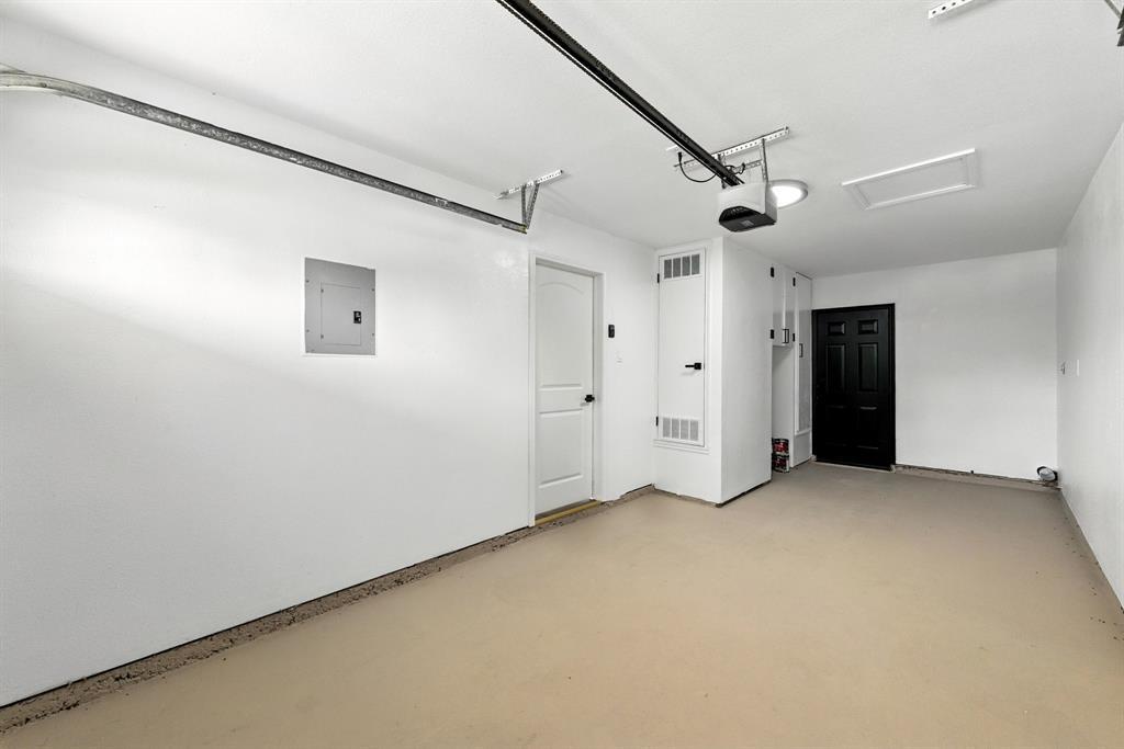 8520 Bradford Dr, Austin, TX 78758