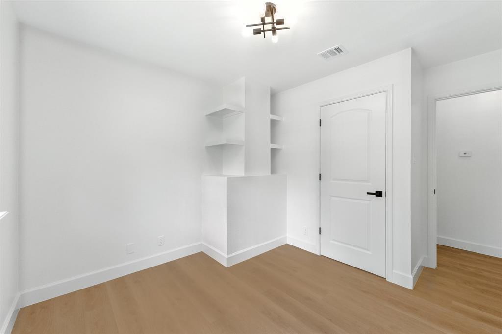 8520 Bradford Dr, Austin, TX 78758