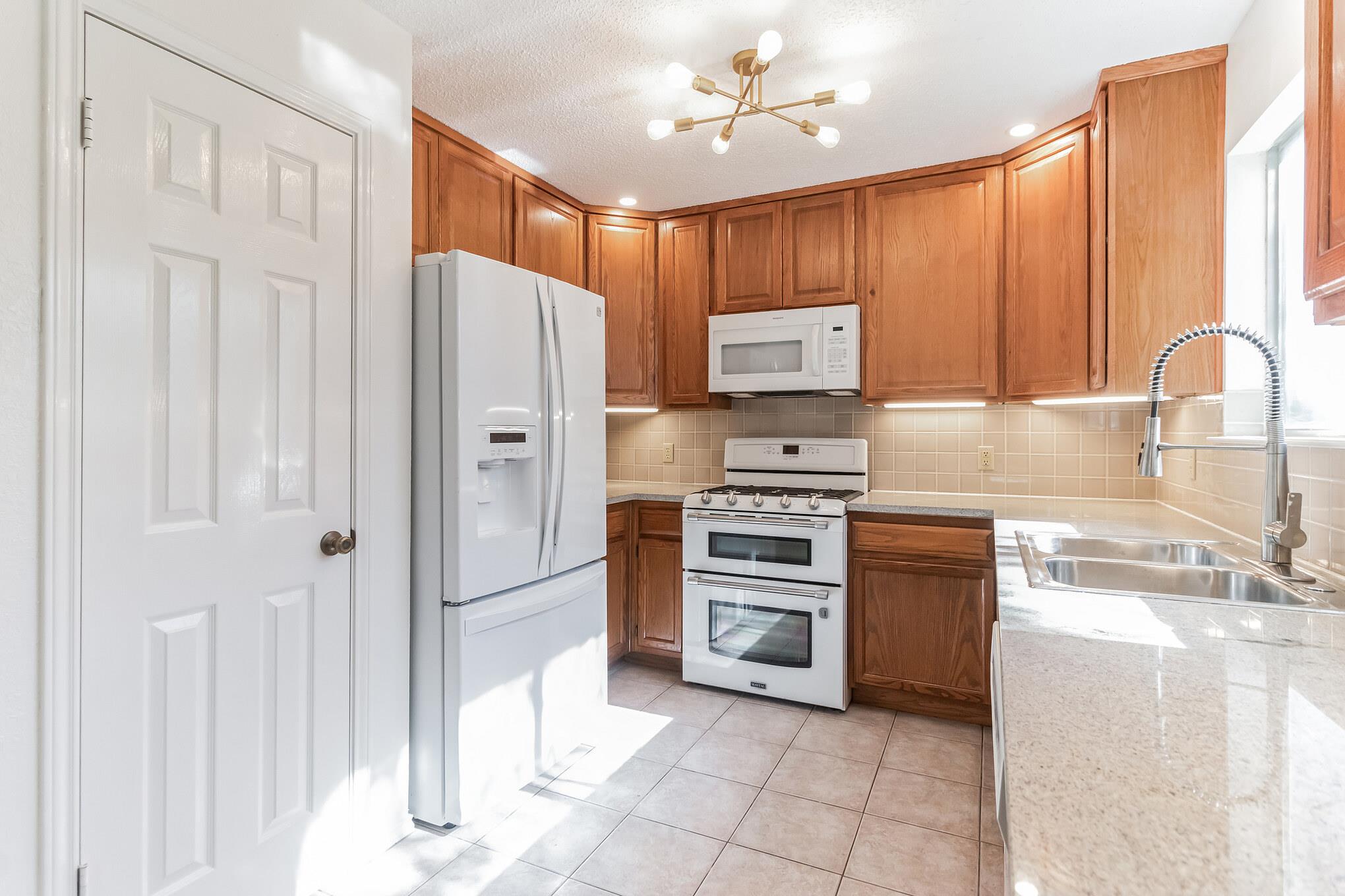 7801 Callbram Ln, Austin, TX 78736