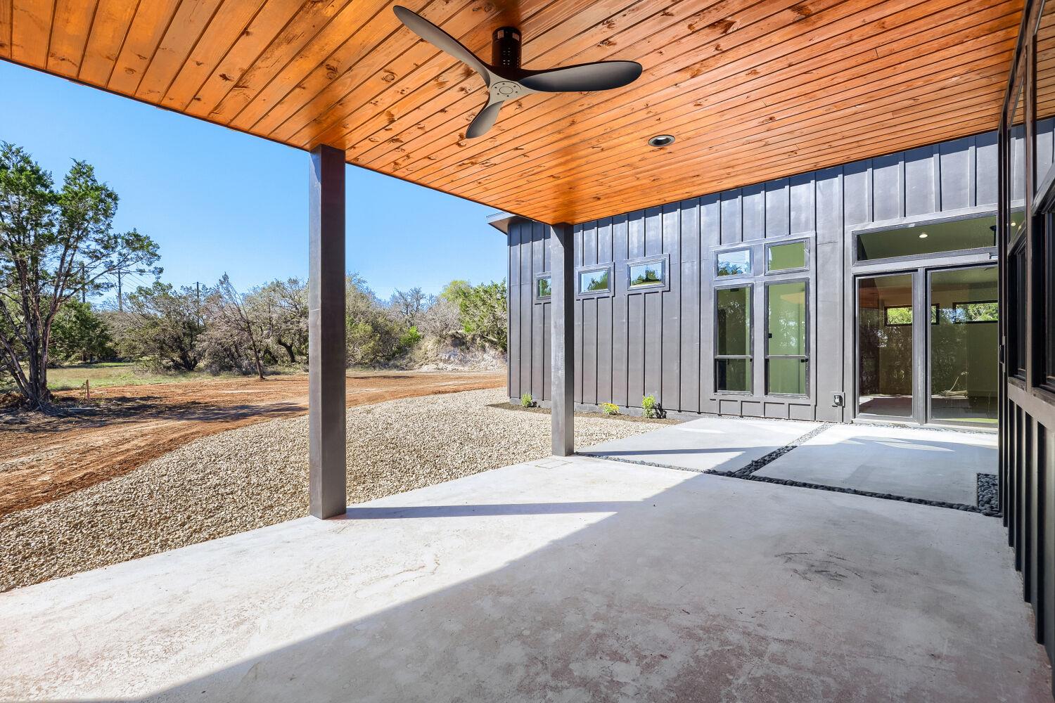 504 District Ln, Lago Vista, TX 78645