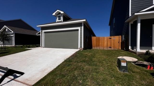 404 E Bass Dr, Bastrop, TX 78602