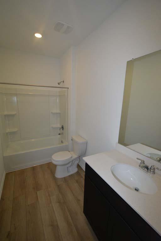 404 E Bass Dr, Bastrop, TX 78602