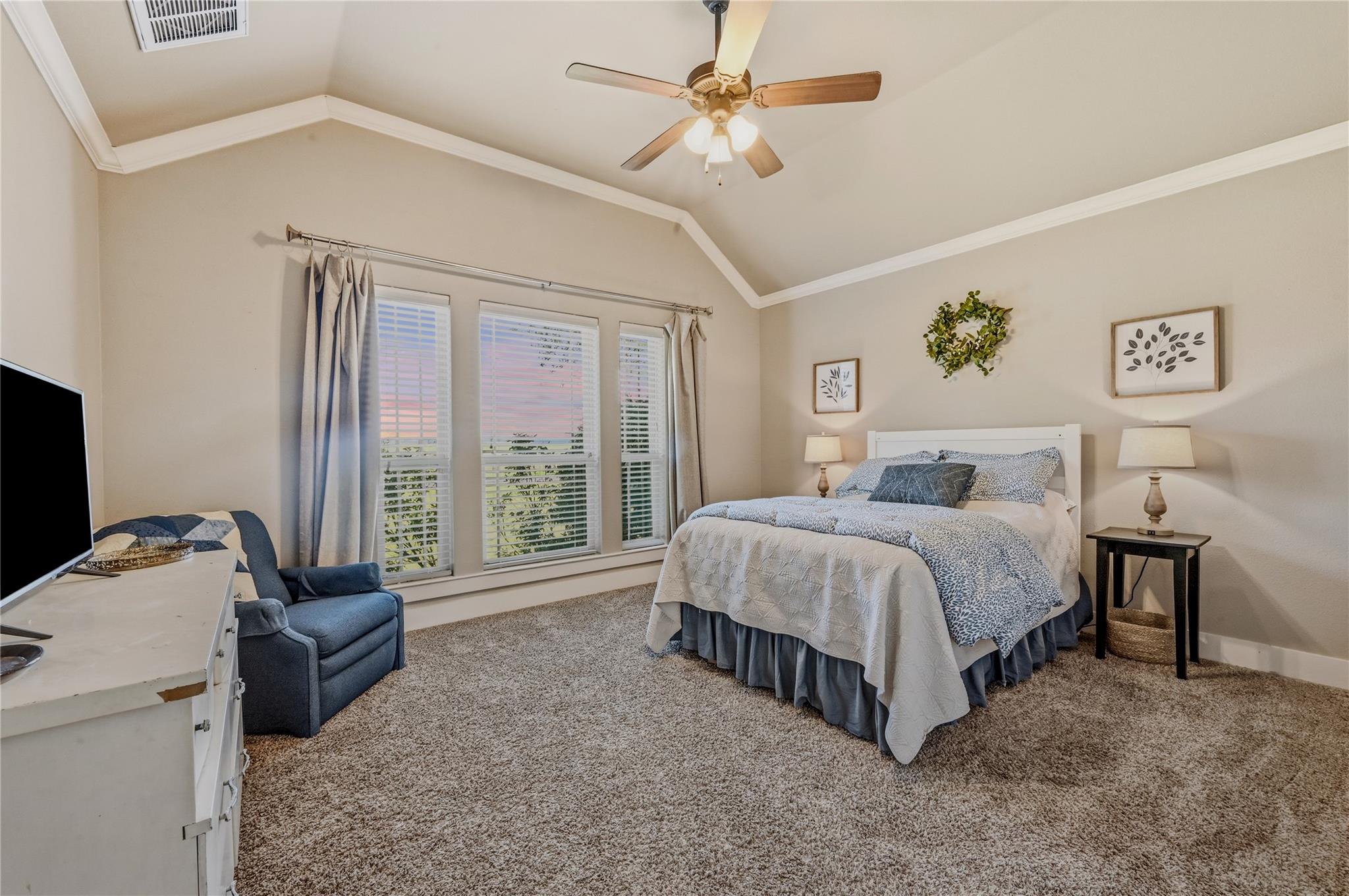 4467 W Amity Rd, Salado, TX 76571