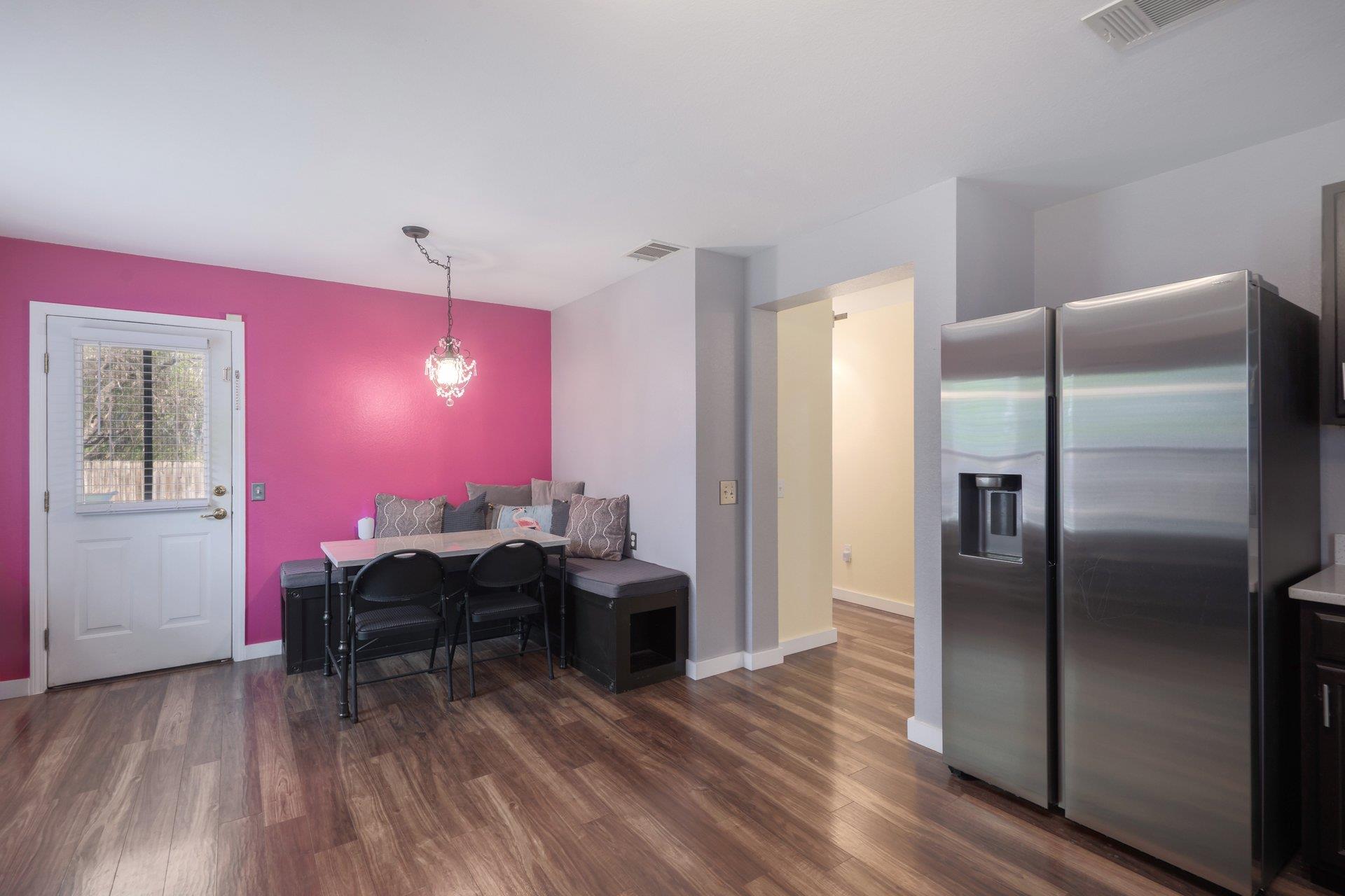 8804 Dittmar Oaks Dr, Austin, TX 78748