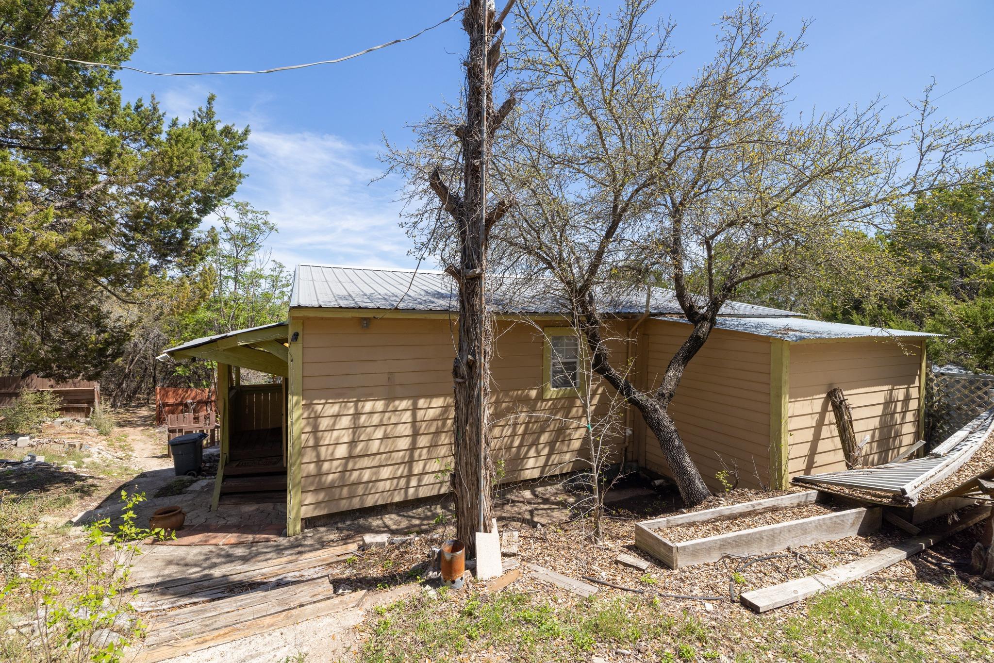 10600 Turkey Bend Dr, Jonestown, TX 78645