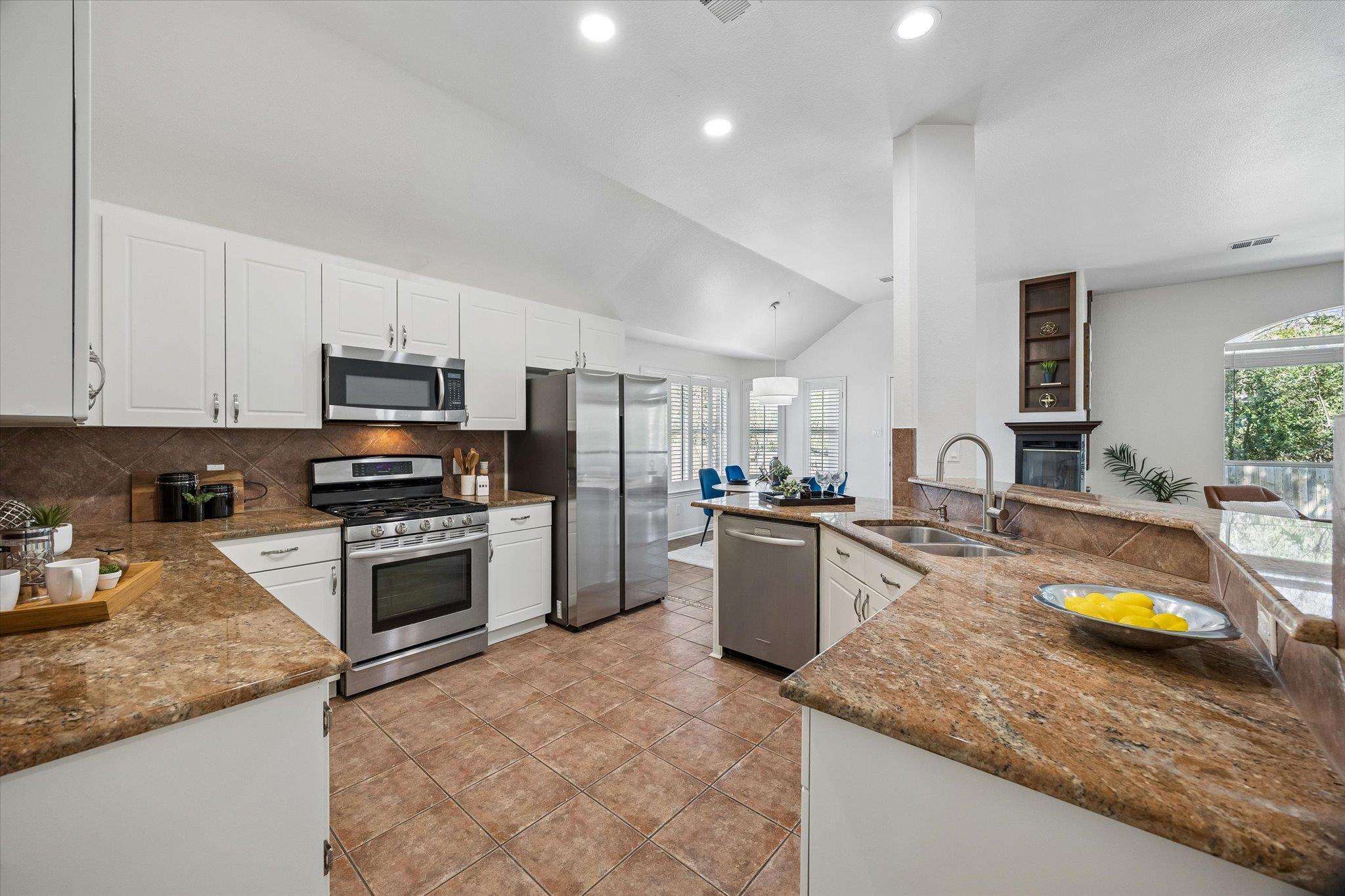 1904 Creole Dr, Austin, TX 78727