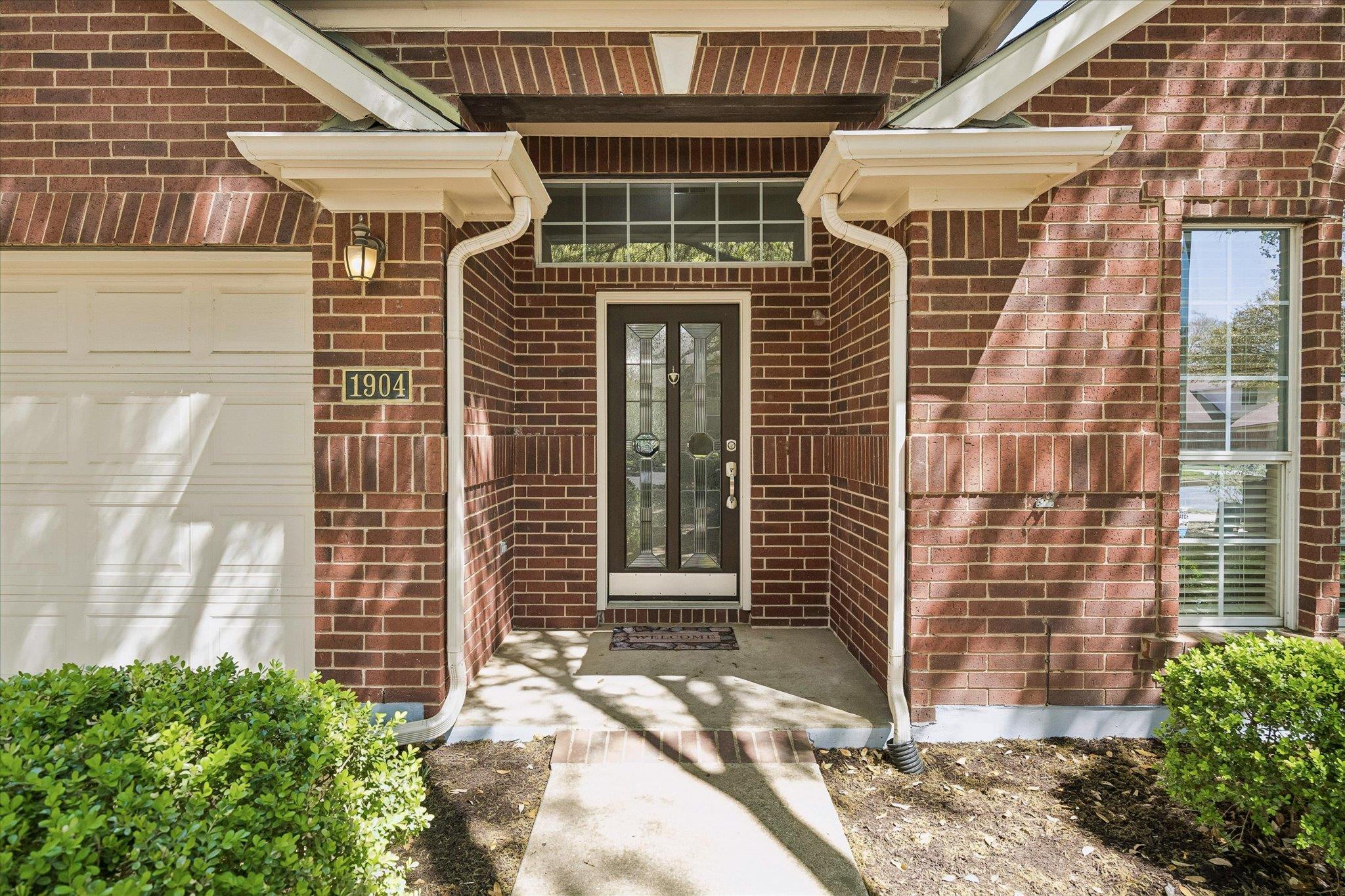 1904 Creole Dr, Austin, TX 78727