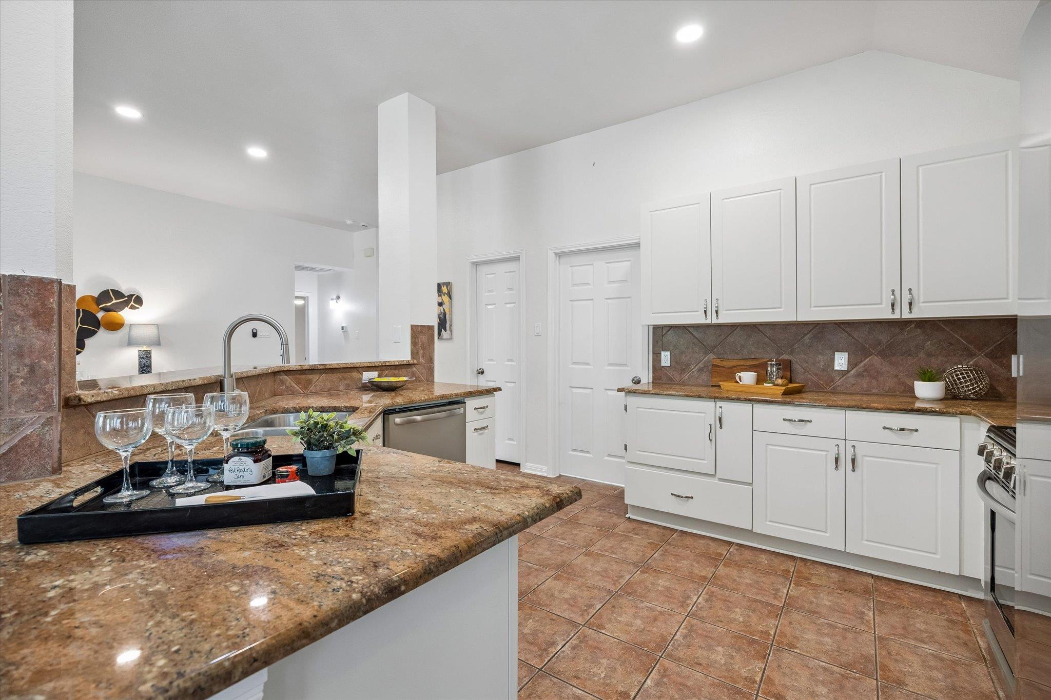 1904 Creole Dr, Austin, TX 78727