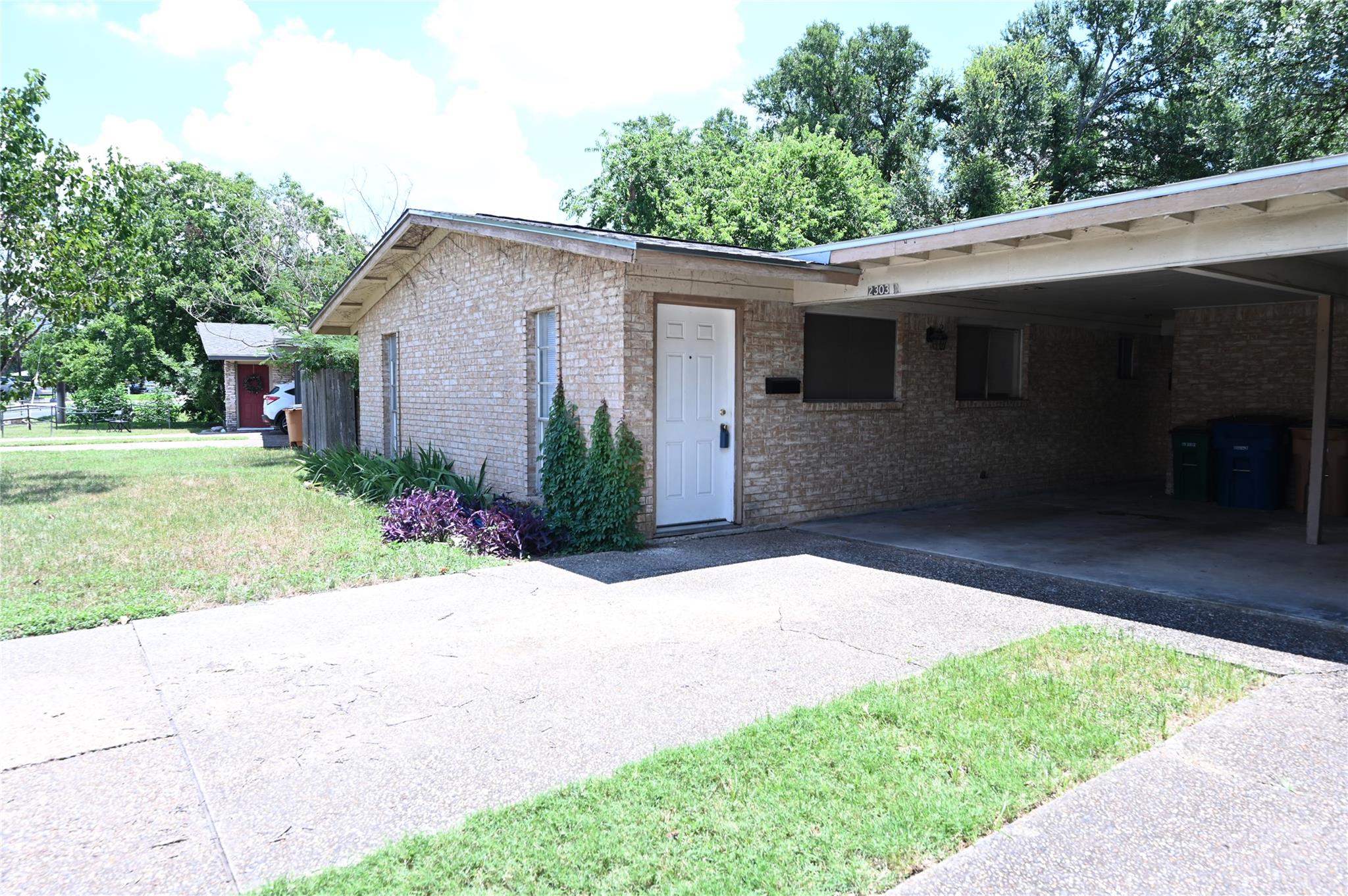 2303 WESTERN TRAILS Blvd # A, Austin, TX 78745