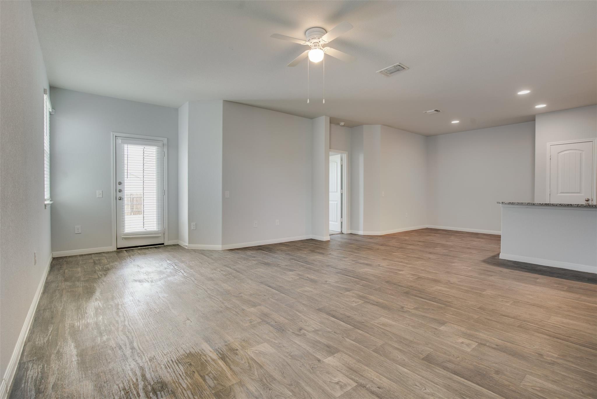 14222 E Handel Dr E # 7B, Pflugerville, TX 78660