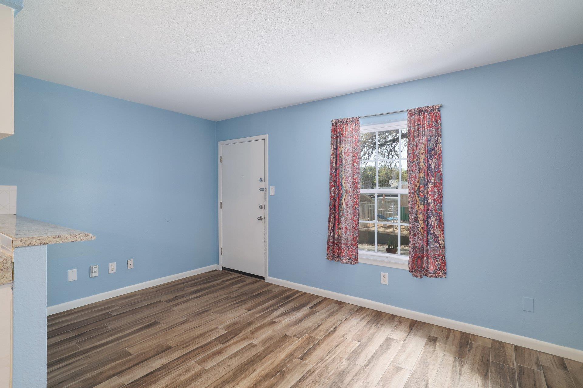 2302 East Side Dr # 23, Austin, TX 78704