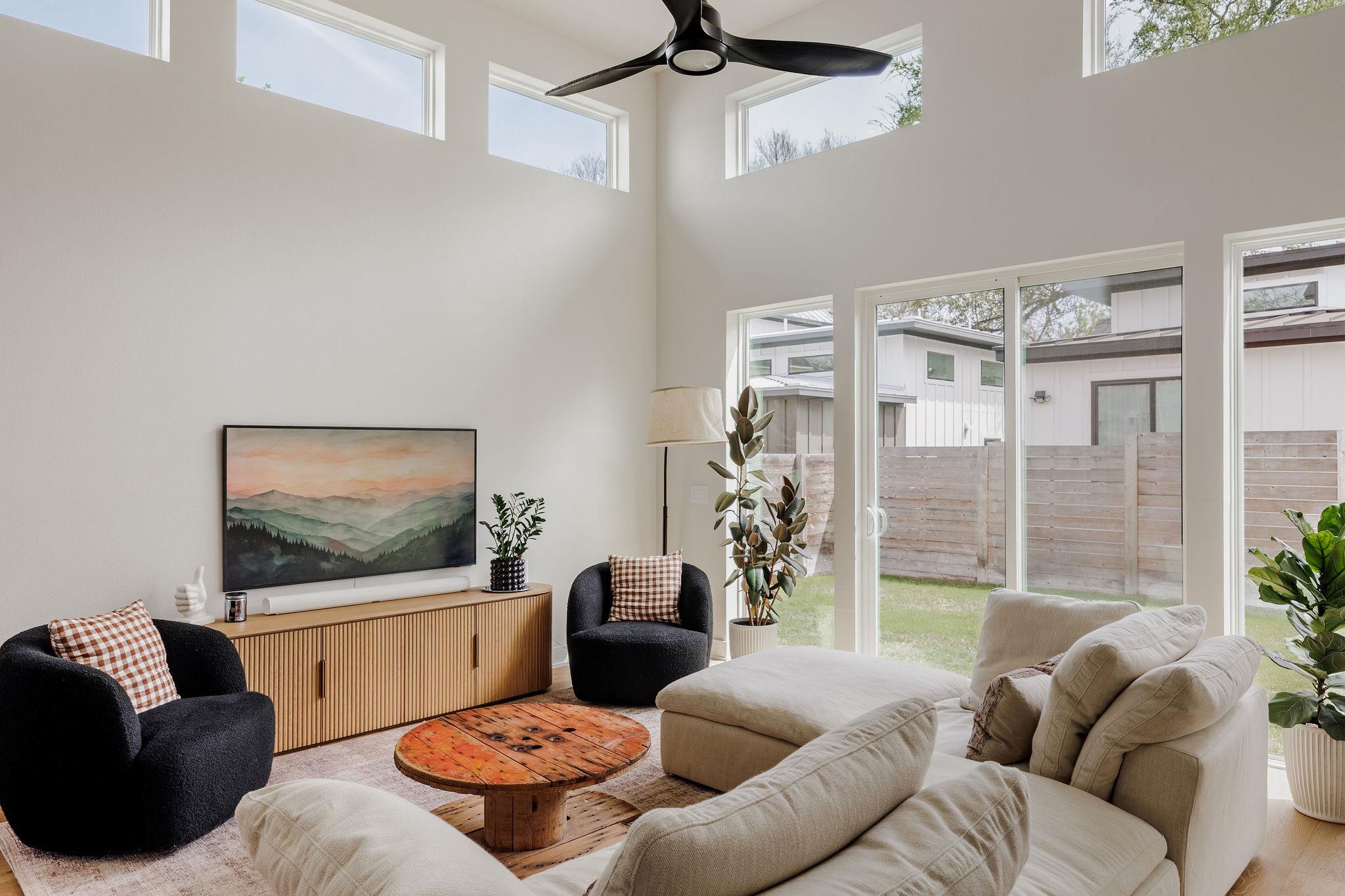 2713 Stacy Ln # 1, Austin, TX 78704