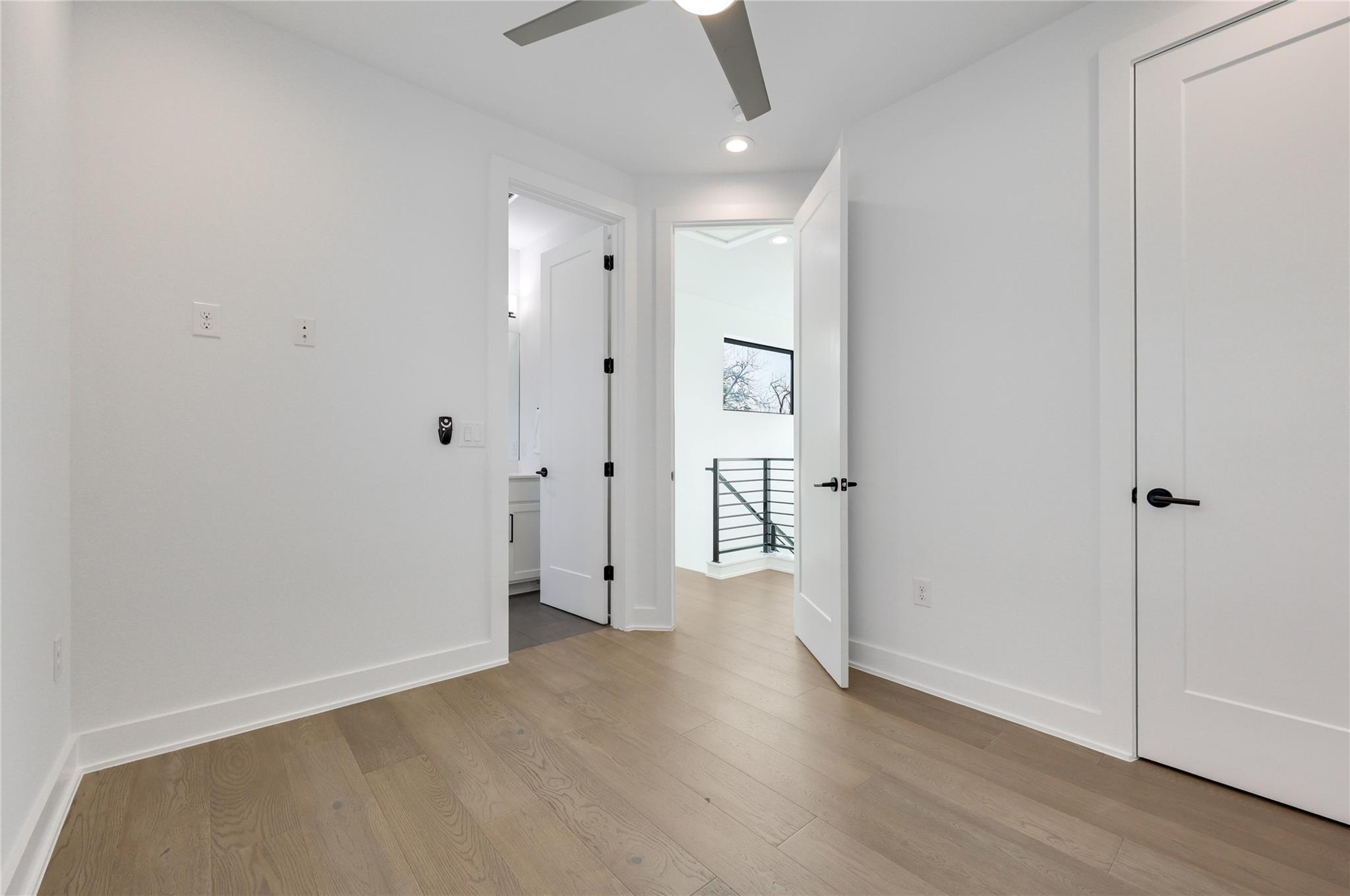 1208 Walnut Ave # 2, Austin, TX 78702