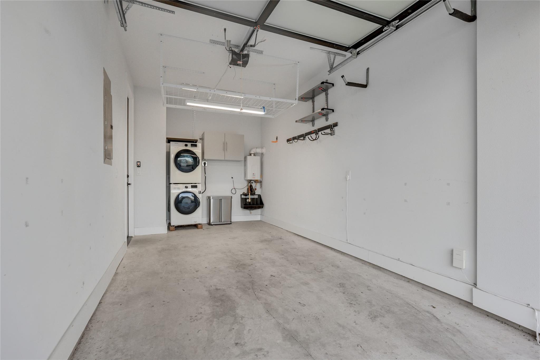 1208 Walnut Ave # 2, Austin, TX 78702