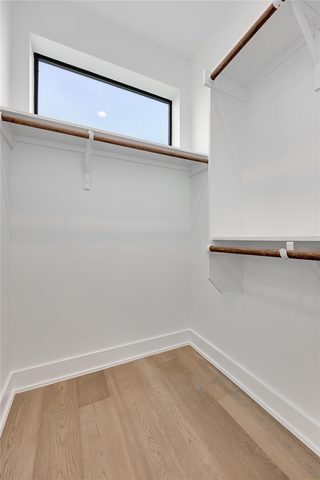 1208 Walnut Ave # 2, Austin, TX 78702