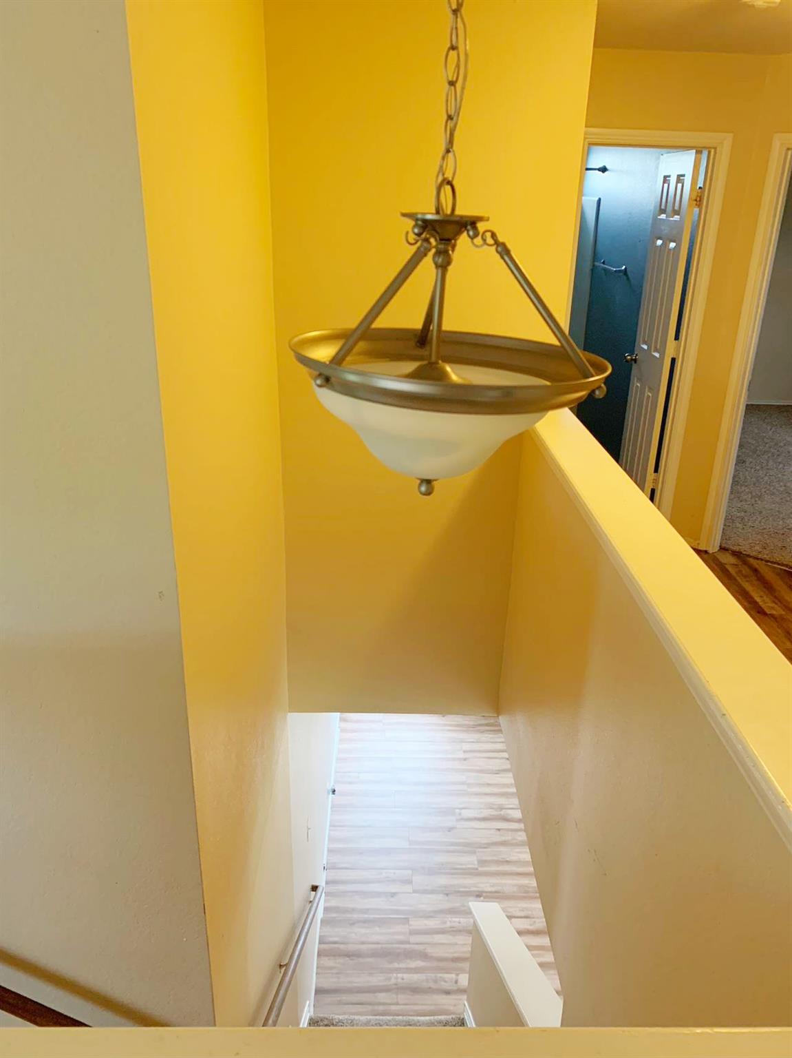 719 Decker Dr, Hutto, TX 78634