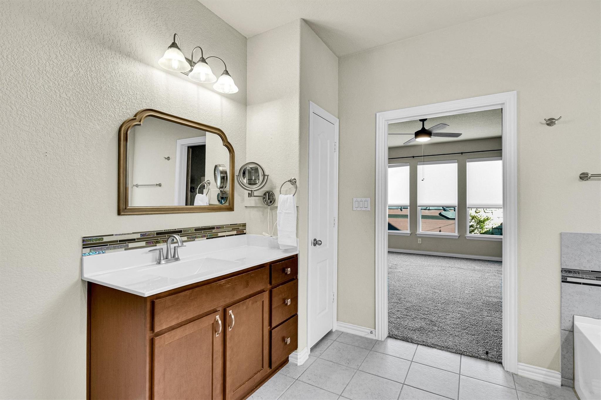 101 Double Mountain Rd, Liberty Hill, TX 78642