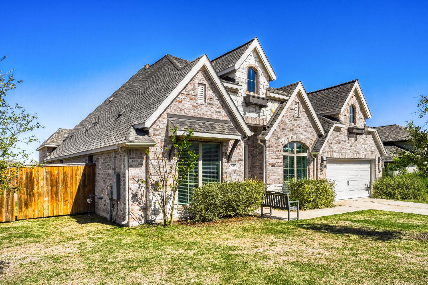 505 Trout River Rd, Kyle, TX 78640