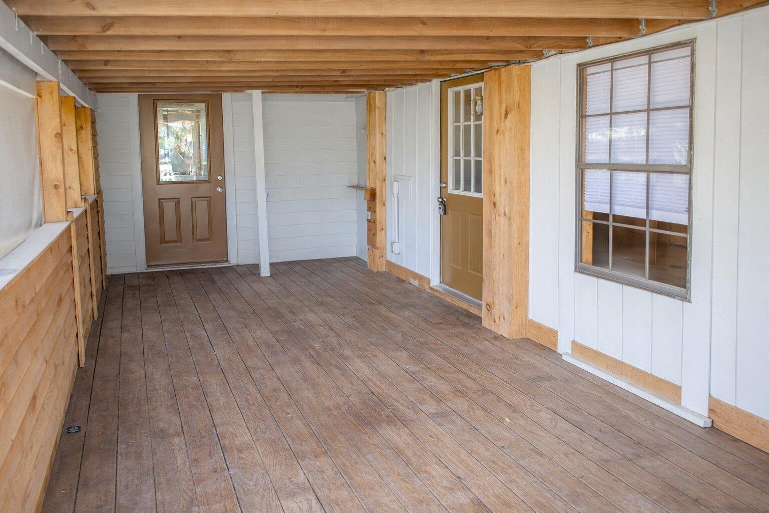 11529 Main St, Jonestown, TX 78645