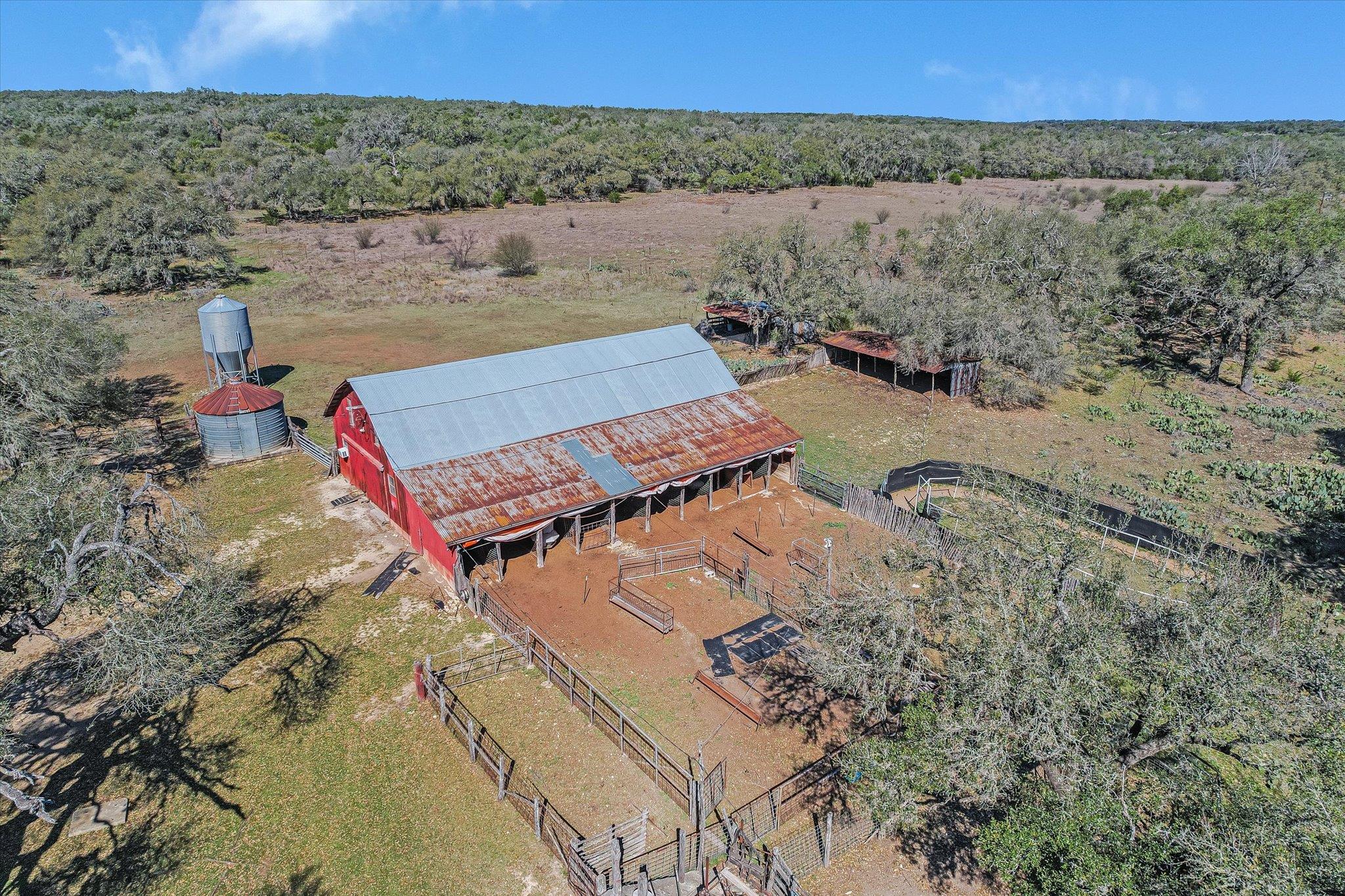 5421 PURGATORY Rd, San Marcos, TX 78666